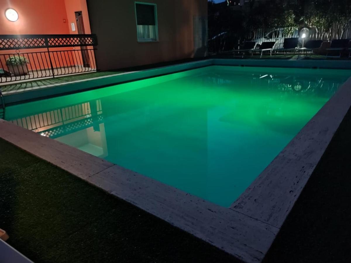 Albergo Villa Mimosa Torbole Sul Garda Exterior photo